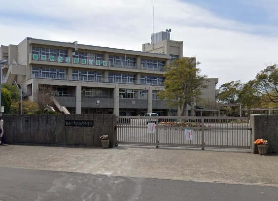 習志野市香澄５丁目１期の周辺|香澄小学校