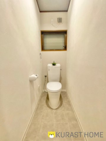 向日市上植野町地後　中古戸建のトイレ|1階トイレ