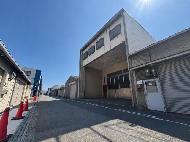 平野区加美東1丁目の前面道路含む現地写真|工場・倉庫・事業所など、幅広い用途をご検討いただけます♪