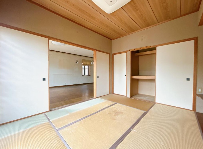 四街道市めいわ4丁目の和室