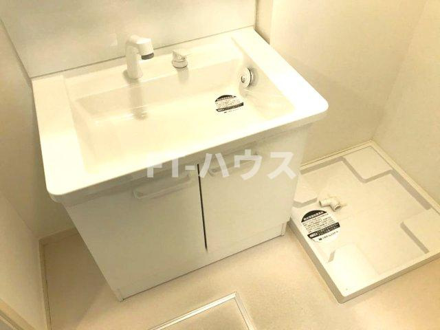 アル・ソーレの洗面所