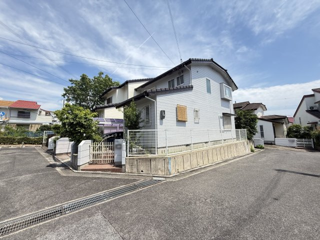 神戸市須磨区神の谷３丁目テラスハウスの前面道路含む現地写真