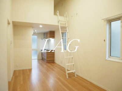 【居間・リビング】 | メゾン・ド・ソフィア | 洋室のお部屋です。