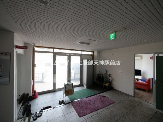 ギャレ蛍池新館のロビー