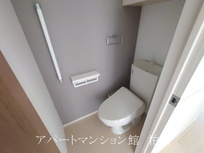 プルミエ・クリュＡのトイレ|同施工会社、同型タイプです／※現況優先