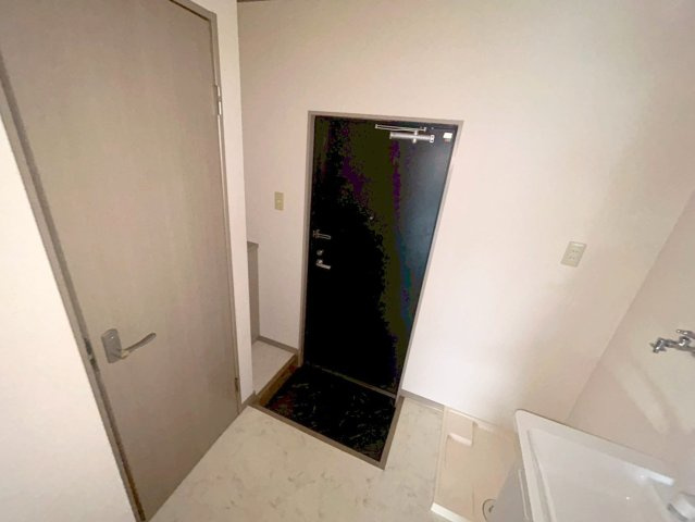 イーズ千里山の玄関