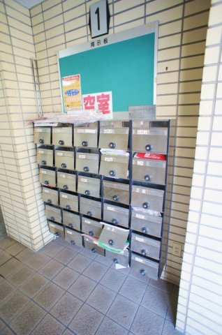 組坂ビルNo5【キャッシュバック対象物件】のその他共用部分|メールボックスです