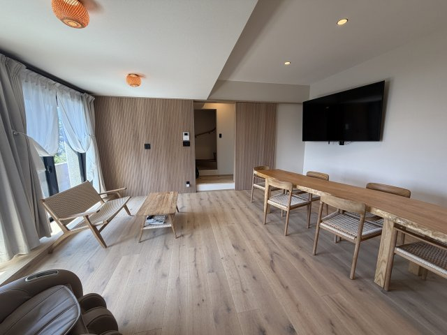 熱海市　西熱海町別荘地の居間・リビング