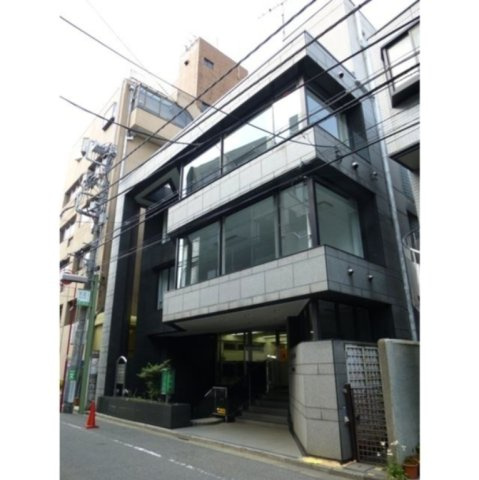 渋谷区千駄ヶ谷１丁目の店舗事務所