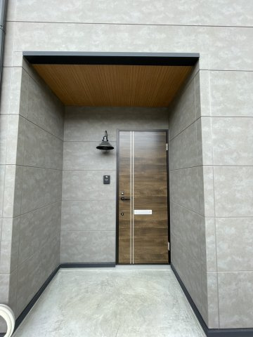 Maison BLanche Ⅱの玄関