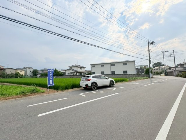 川越市久下戸　建築条件なし売地　JR川越線『南古谷駅』徒歩20分　【南古谷小学区】の前面道路含む現地写真