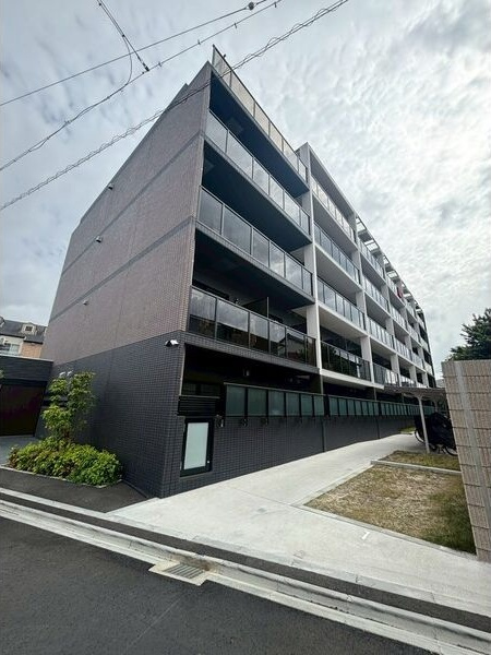 CREST TAPP太閤通の外観