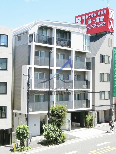 コスモリード駒沢大学