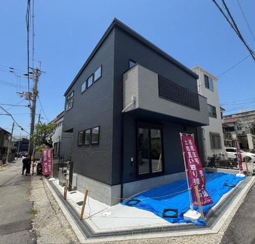 豊中市蛍池南町2丁目　新築戸建の外観