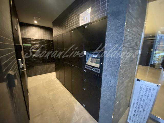 横浜市中区不老町３丁目の賃貸マンションのその他共用部分|宅配ボックスで外出時の荷物の受け取りも安心♪
