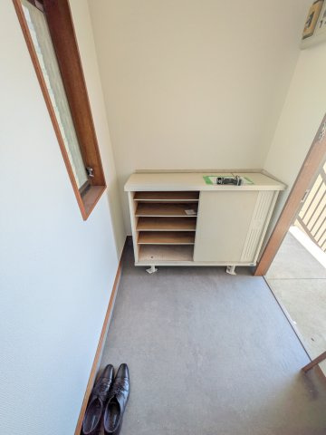 サンハイツ小山の玄関