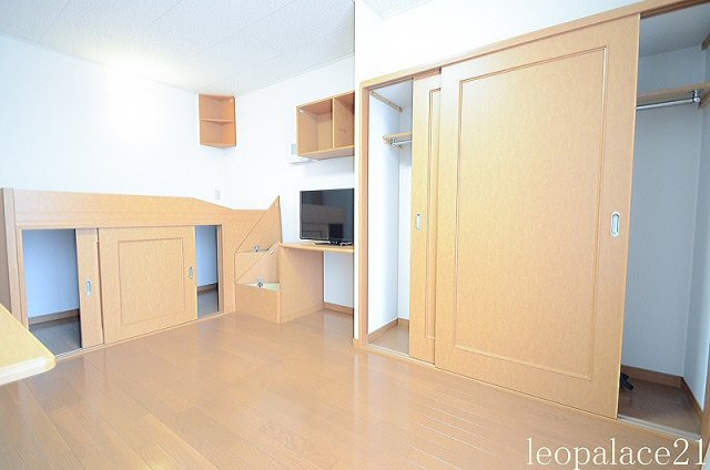レオパレスビクトアール法隆寺の収納|※写真と現状が異なる場合は現状を優先