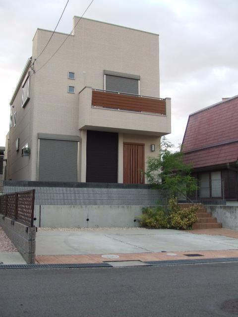 庭代台４丁戸建