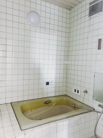 【中古戸建】足利市寺岡町の浴室|■浴室｜1日の疲れを癒す、ゆったりとしたバスタイムをぜひお過ごしください(*＾＾*)