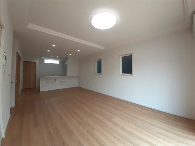 熊本市南区白藤１丁目の中古一戸建の居間・リビング|LDK19.6帖