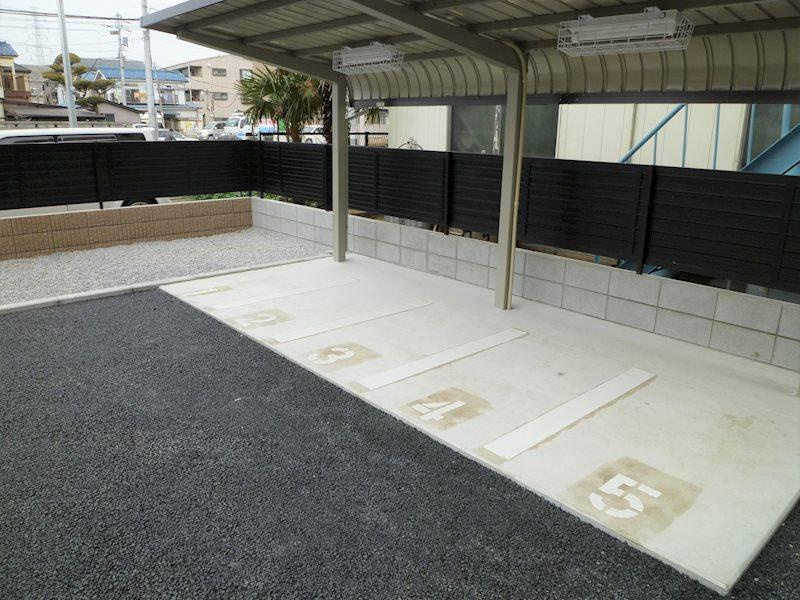 ＳＨＩＭＸ　ＯＧＩ　ＭＡＩＳＯＮのバルコニー|バイク専用置場