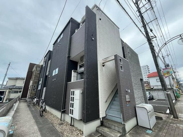 グランヴィスタ原町の外観