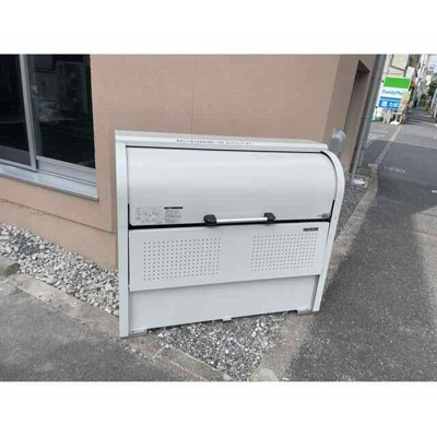 【その他共用部分】 | Urban　Nest | 敷地内ゴミ置き場完備。
