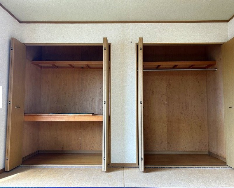 中古戸建　富士市原田Rの収納|2階和室収納です　リフォーム前