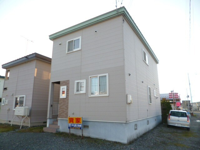 帯広市西十二条南１５丁目の一戸建て