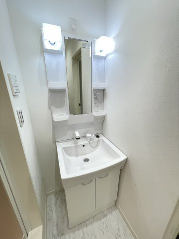 【独立洗面台】