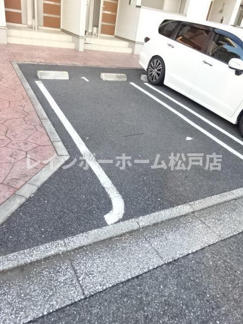 【非対面対応】接客・申込・契約オンライン！LINE×相談可！の駐車場