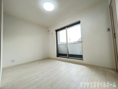【寝室】 | ラモーナ雁屋西町