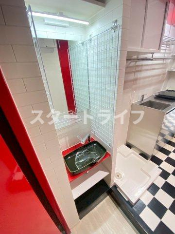 大阪市淀川区西三国３丁目の賃貸マンションの洗面所