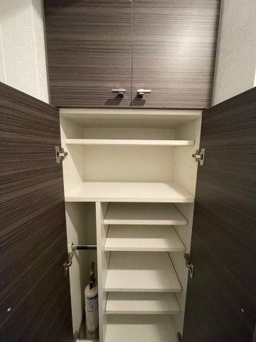 グラントゥルース東十条の玄関