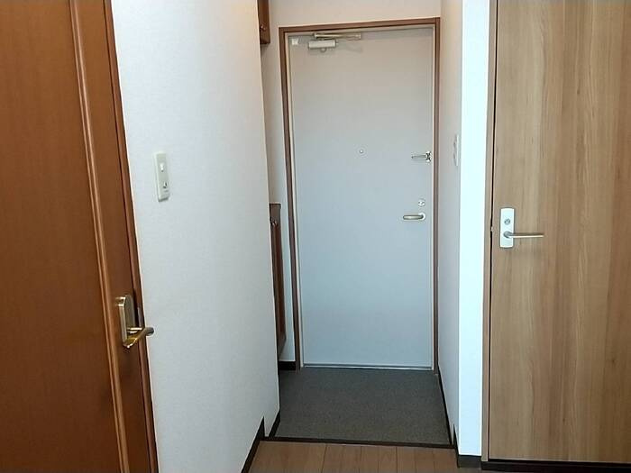 Ａｍｅｎｉｔｙ Ｃｏｕｒｔの玄関