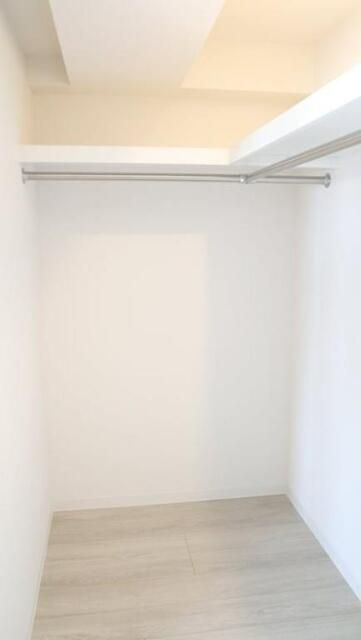 ＣＯＭＦＯＲＴ　ＲＥＳＩＤＥＮＣＥ　ＮＩＰＰＯＲＩの収納