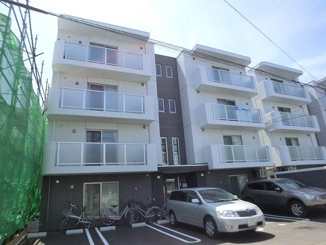 Ａ　ＢＯＮＤ学園前　Ａ棟