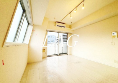 【居間・リビング】 | ＰＲＥＭＩＵＭ　ＣＵＢＥ大森 | 洋室のお部屋です。