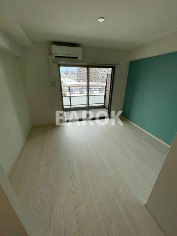 福岡市博多区那珂５丁目の賃貸マンションのエントランス