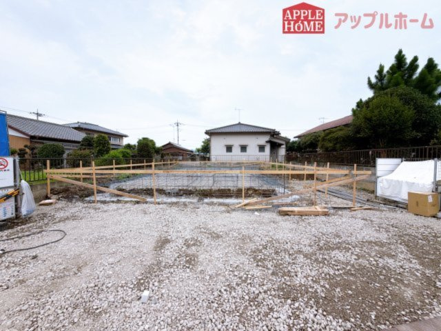 [新築住宅] 行田市桜町 全1棟の前面道路含む現地写真