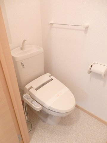 パルティーレのトイレ|落ち着いたトイレです