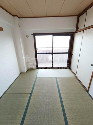 【和室】 | アンシャンテ | 畳の上でゆっくりとくつろげる和室です