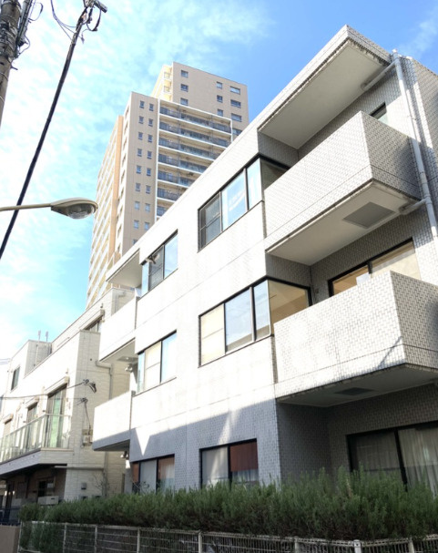 リンデ神宮前
