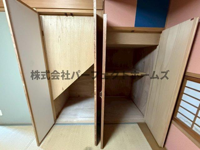 磯島茶屋町戸建　賃貸の収納|こまごまとしたものを収納できそうですね