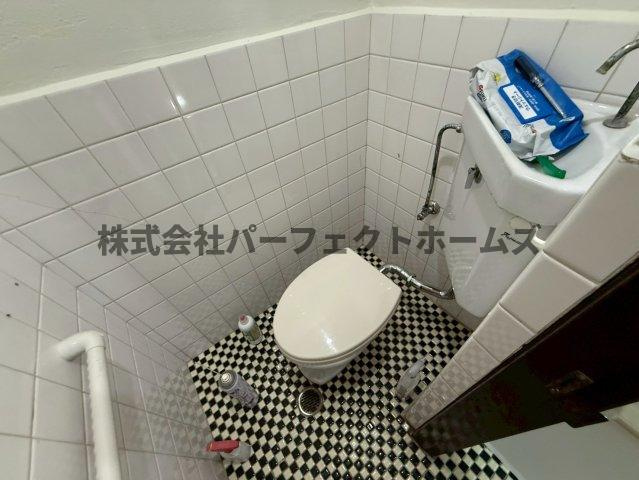 伸和マンションのトイレ|落ち着いたトイレです