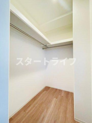 大阪市東淀川区西淡路１丁目の賃貸マンションの収納