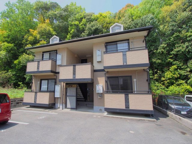 セジュール大町西