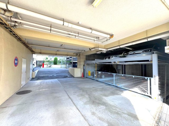 グランシティ新小岩２の駐車場|駐車場