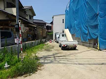 南区向洋大原町の前面道路含む現地写真