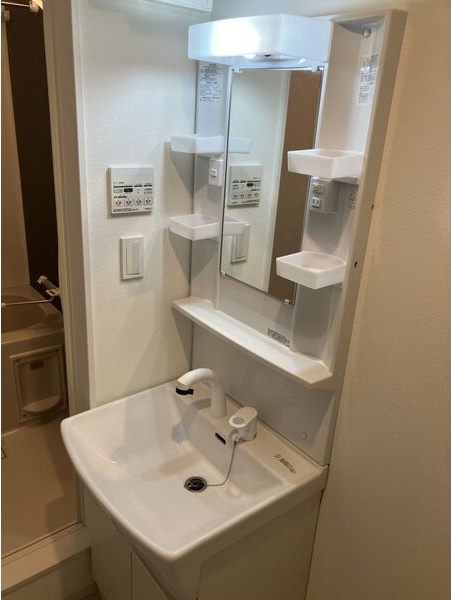 CASA NANA oEの洗面所